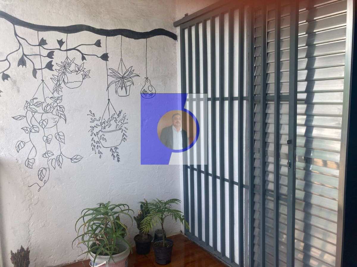 Sobrado à venda em São Paulo, Vila Iolanda II, com 4 quartos